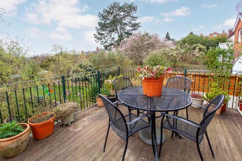 27b Priest Hill, Caversham, Reading, RG4 7RZ