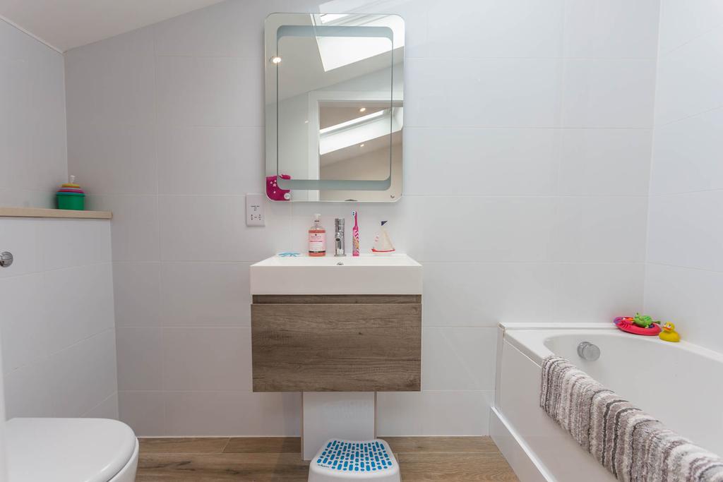 En-suite Bathroom
