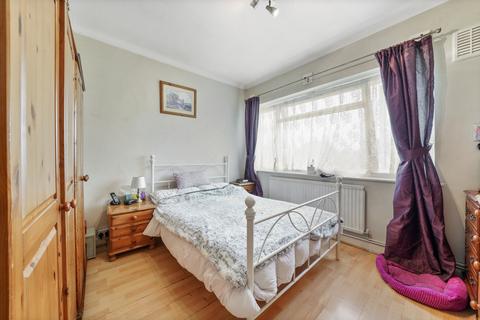 26 Harp Road, London, W7 1JE