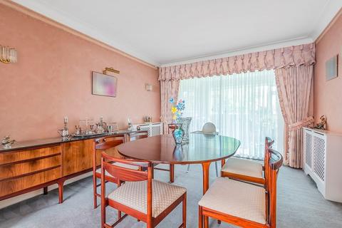 49 Highview Avenue, Edgware, HA8 9TY