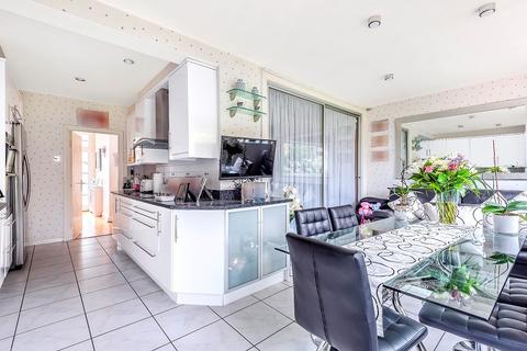49 Highview Avenue, Edgware, HA8 9TY