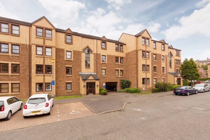 Craighouse Gardens, Morningside... 2 bed flat £1,300 pcm (£300 pw)