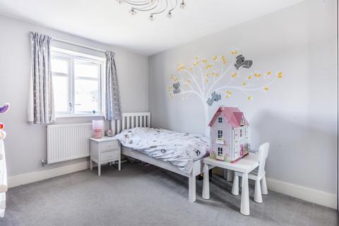 10 Daleworth Close, Beckenham, BR3 1DH