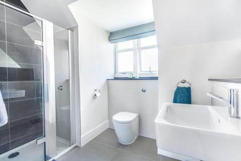 10 Daleworth Close, Beckenham, BR3 1DH