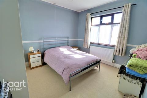 Fowey Barrow Hall Road, Little Wakering, Southend-on-sea, SS3 0QW