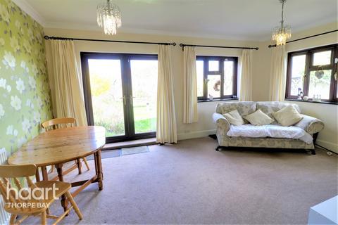 Fowey Barrow Hall Road, Little Wakering, Southend-on-sea, SS3 0QW
