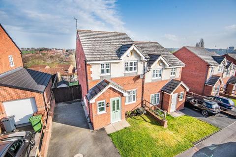 40 Borrowdale Crescent, Leeds, LS12 2JB