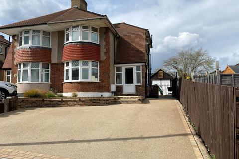 2 Elm Grove, Erith, DA8 3BL