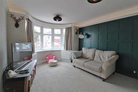 2 Elm Grove, Erith, DA8 3BL