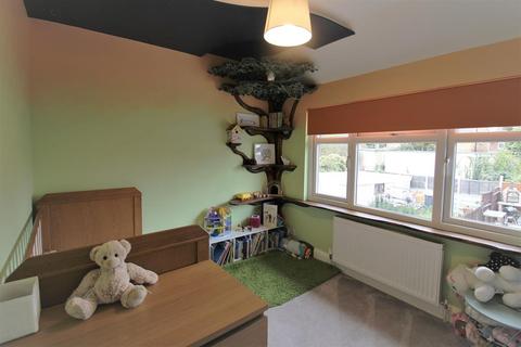 2 Elm Grove, Erith, DA8 3BL