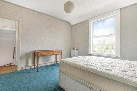 61 Ashbourne Road, Mitcham, CR4 2BE