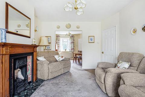 5 Coldharbour Close, Egham, TW20 8TH