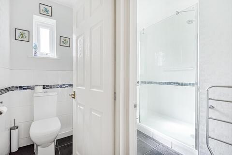 5 Coldharbour Close, Egham, TW20 8TH