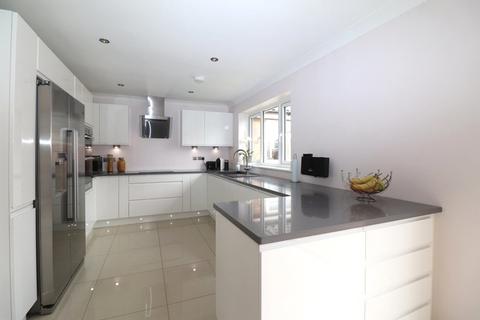 3 Barton Close, Witchford, Ely, CB6 2HS