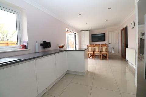 3 Barton Close, Witchford, Ely, CB6 2HS