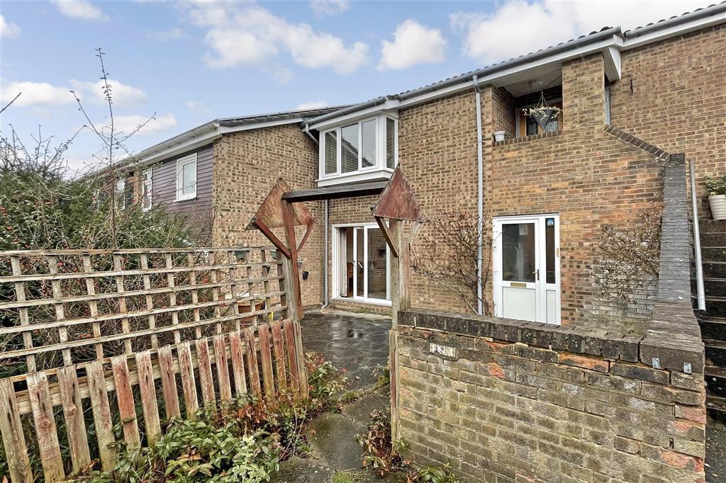 Sorrel Bank, Forestdale, Croydon, Surrey 2 bed ground floor for sale £225,000