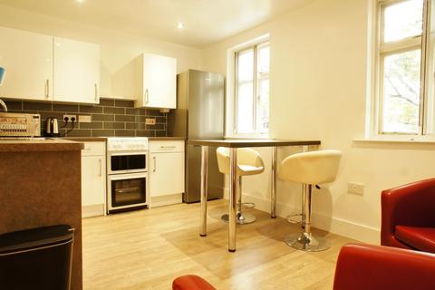 2 bedroom ground floor flat to rent - Taylors Court, Newcastle Upon Tyne