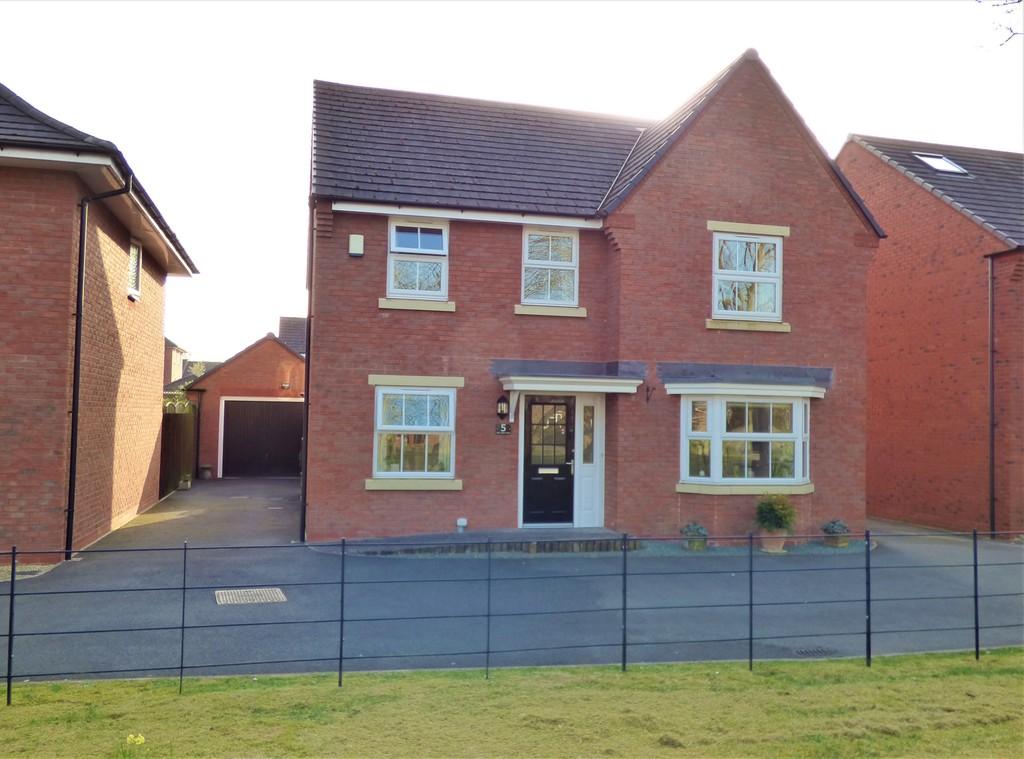 Mary Slater Road, Lichfield 4 bed detached house £515,000