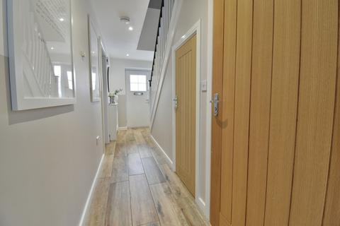 51 Sutton Crescent, Barton Under Needwood, Burton-on-trent, DE13 8FE