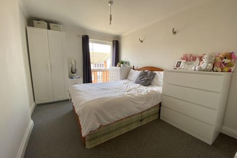 8, Lucy Court Acland Road, Exeter, EX4 6AG