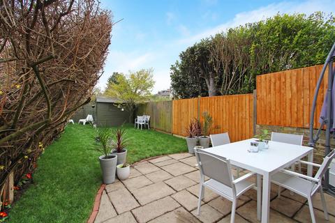 44 Talbot Road, Isleworth, TW7 7HJ