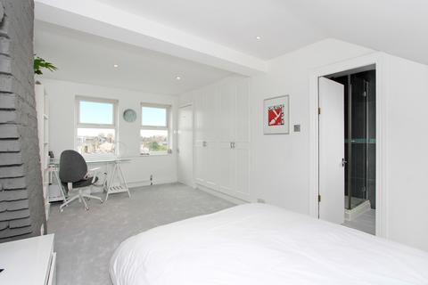 44 Talbot Road, Isleworth, TW7 7HJ