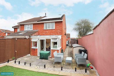24 Arnold Close, Taunton, TA2 7SD