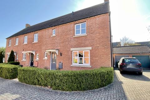 67 Amis Way, Stratford-upon-avon, CV37 7JD