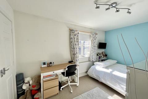 67 Amis Way, Stratford-upon-avon, CV37 7JD