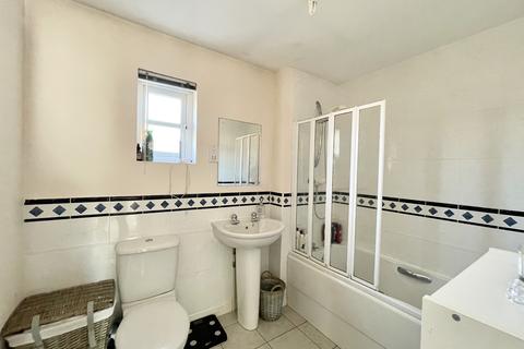 67 Amis Way, Stratford-upon-avon, CV37 7JD