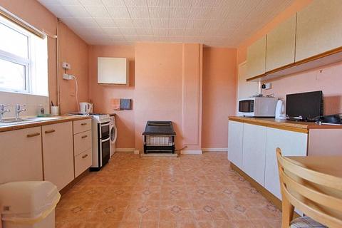 2 Castlebridge Road, Wolverhampton, WV11 3NR