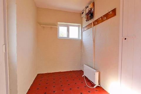 2 Castlebridge Road, Wolverhampton, WV11 3NR