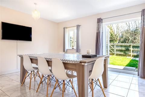 61 Britten Road, Swindon, SN25 2HQ