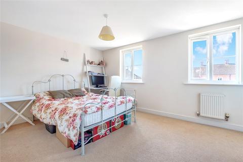 61 Britten Road, Swindon, SN25 2HQ