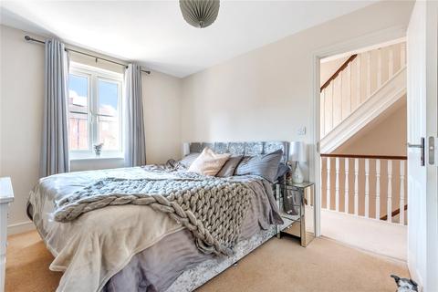61 Britten Road, Swindon, SN25 2HQ