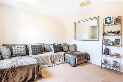 61 Britten Road, Swindon, SN25 2HQ