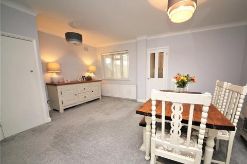 9 Lulworth Close, Stanford-le-hope, SS17 0NN