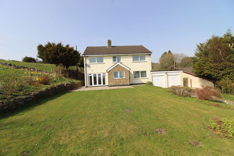 Gwynfryn, Wrexham 4 bed detached house £395,000