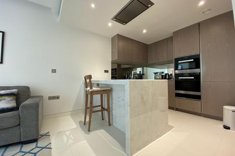 undefined, Flat , Sugar Quay,  Water Lane, London