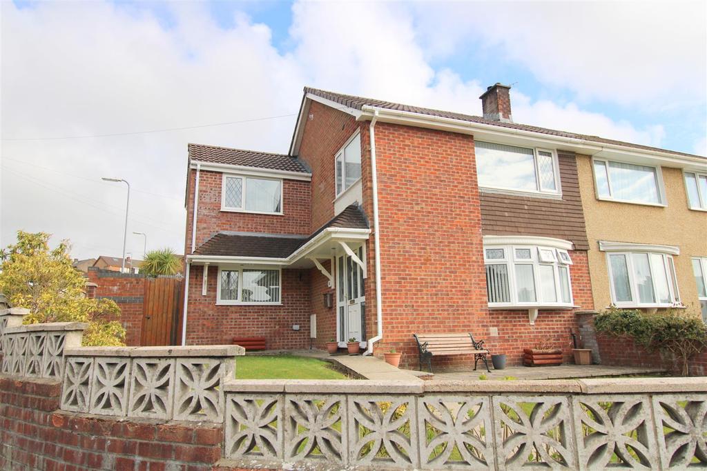 Woodview, Cimla, Neath 4 bed semidetached house £195,000