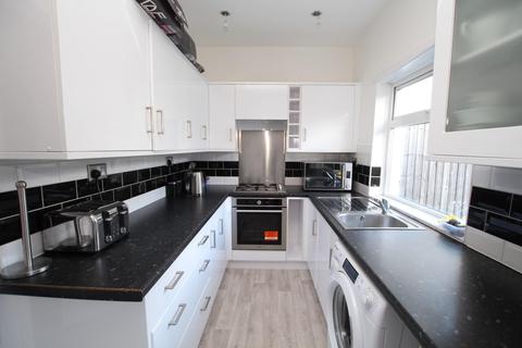 362 Kings Road, Bradford, BD2 1NH