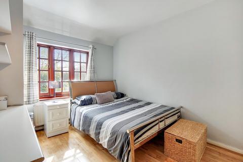 77 Studland Road, London, W7 3QU