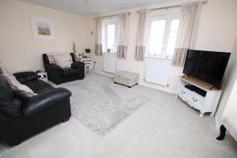 41 Alford Pasture, Cranbrook, Exeter, EX5 7EB