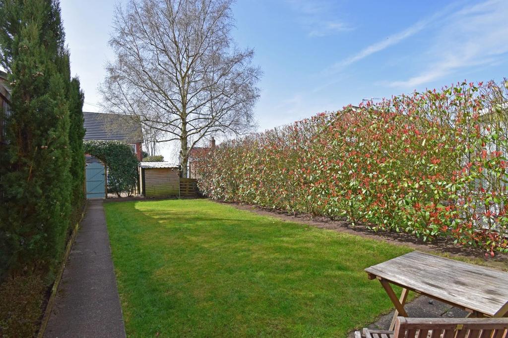 45 Bewell Head, garden 1.jpg
