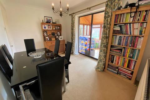 42 Bytham Heights, Castle Bytham, Grantham, NG33 4ST