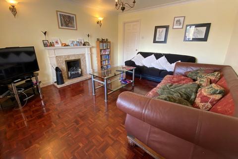 42 Bytham Heights, Castle Bytham, Grantham, NG33 4ST