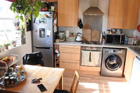 144 Hudson Way, Grantham, NG31 7BX