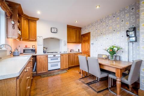 68 Daisy Road, Brighouse, HD6 3SX