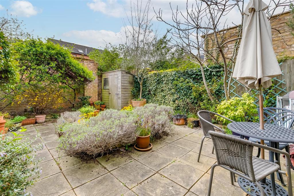 Beauchamp Close, W4   FOR SALE