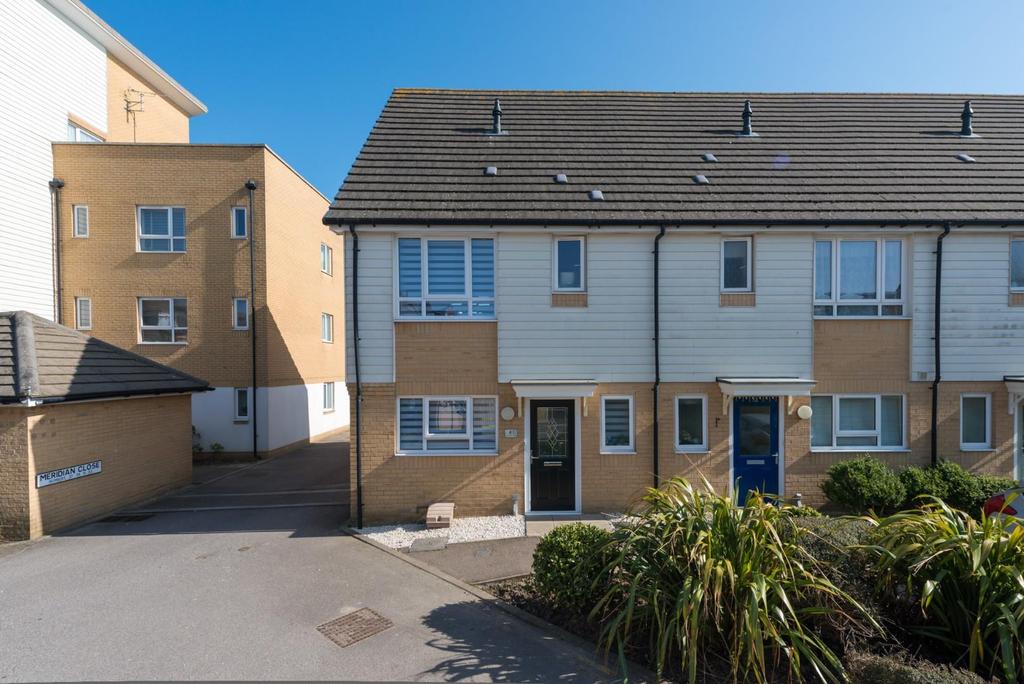 Meridian Close, Ramsgate 3 bed end of terrace house £270,000